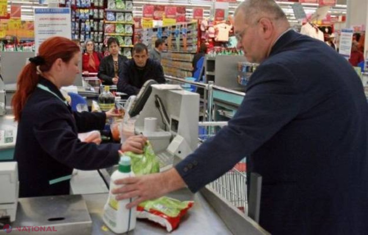 STUDIU // Vânzătorii din R. Moldova, locul OPT în lume la ZÂMBIT și PENULTIMA treaptă la SALUTAT cumpărătorii