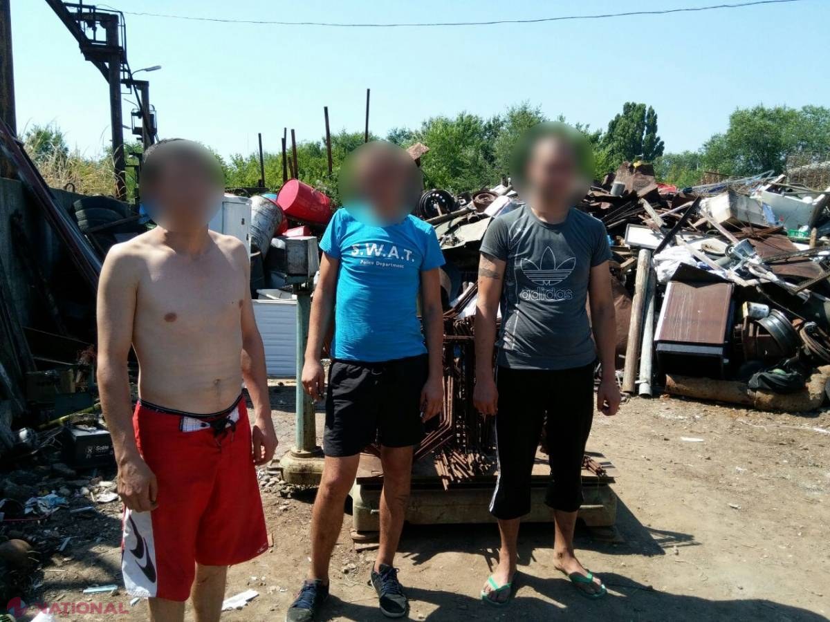 Prinși în FLAGRANT delict: Ce furau trei bărbați de la o companie din capitală?