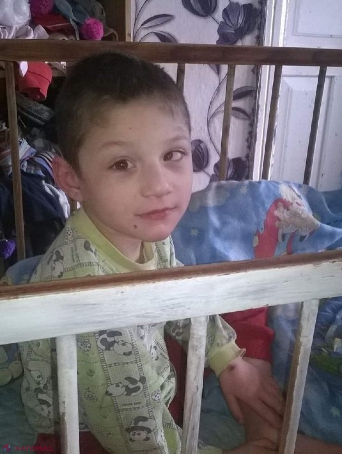 URGENT // Un micuț din Ialoveni, care suferă de autism, s-a PIERDUT: Poliția și rudele fac apel la cetățeni 