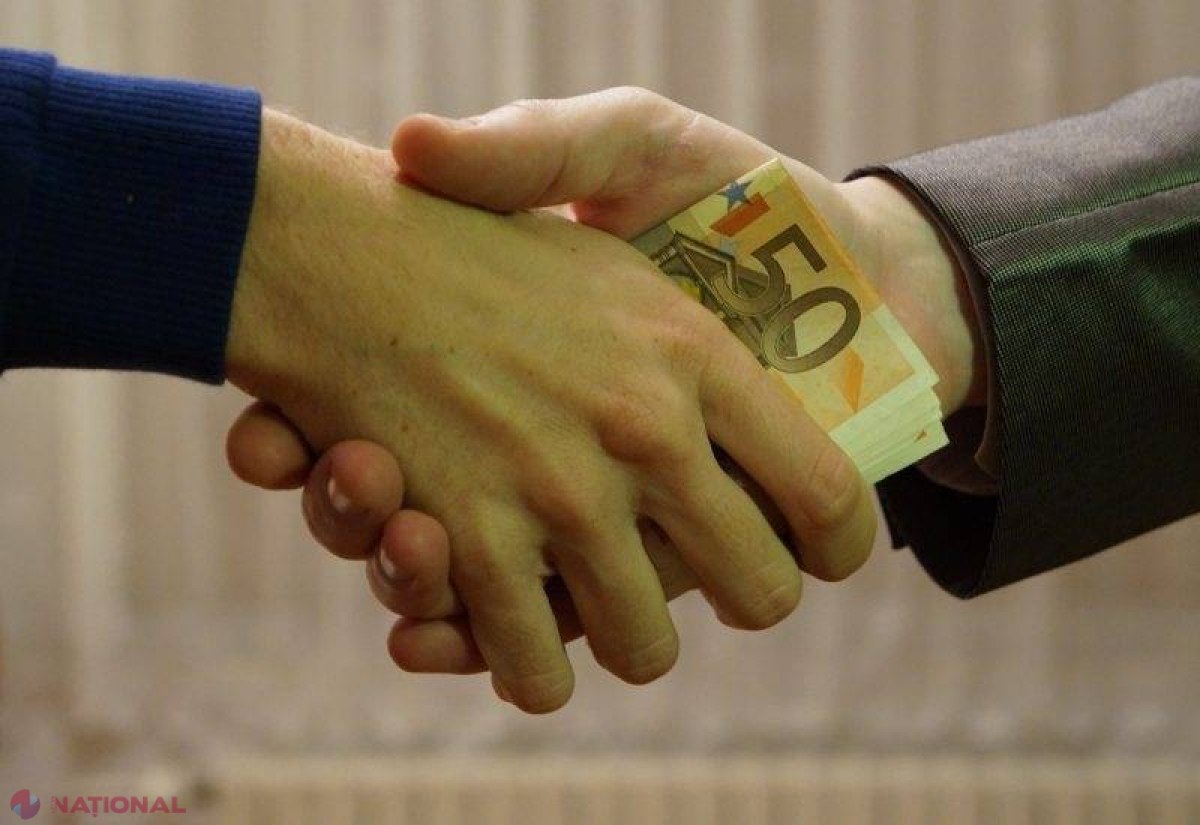 Prețul pe care îl pătește un tânăr din Chișinău pentru că a vrut să mituiască examinatorii la obținerea permisului de conducere