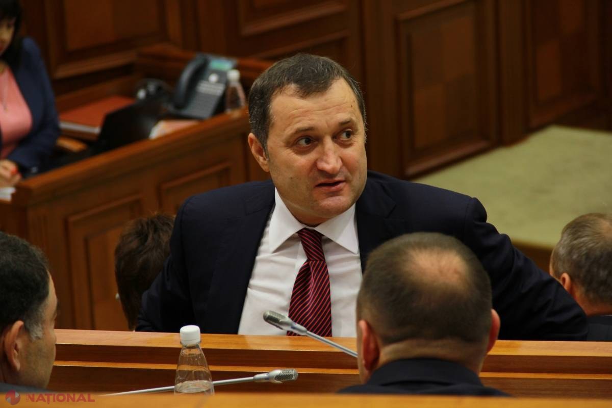 Vlad Filat ar putea REVENI în Parlament? „Se încalcă norma constituțională”