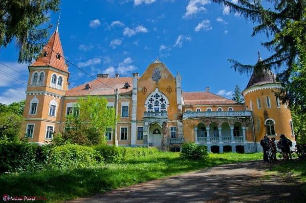 FOTO // Castelul-Calendar. Vezi ce pretenții a avut o PRINȚESĂ rusă