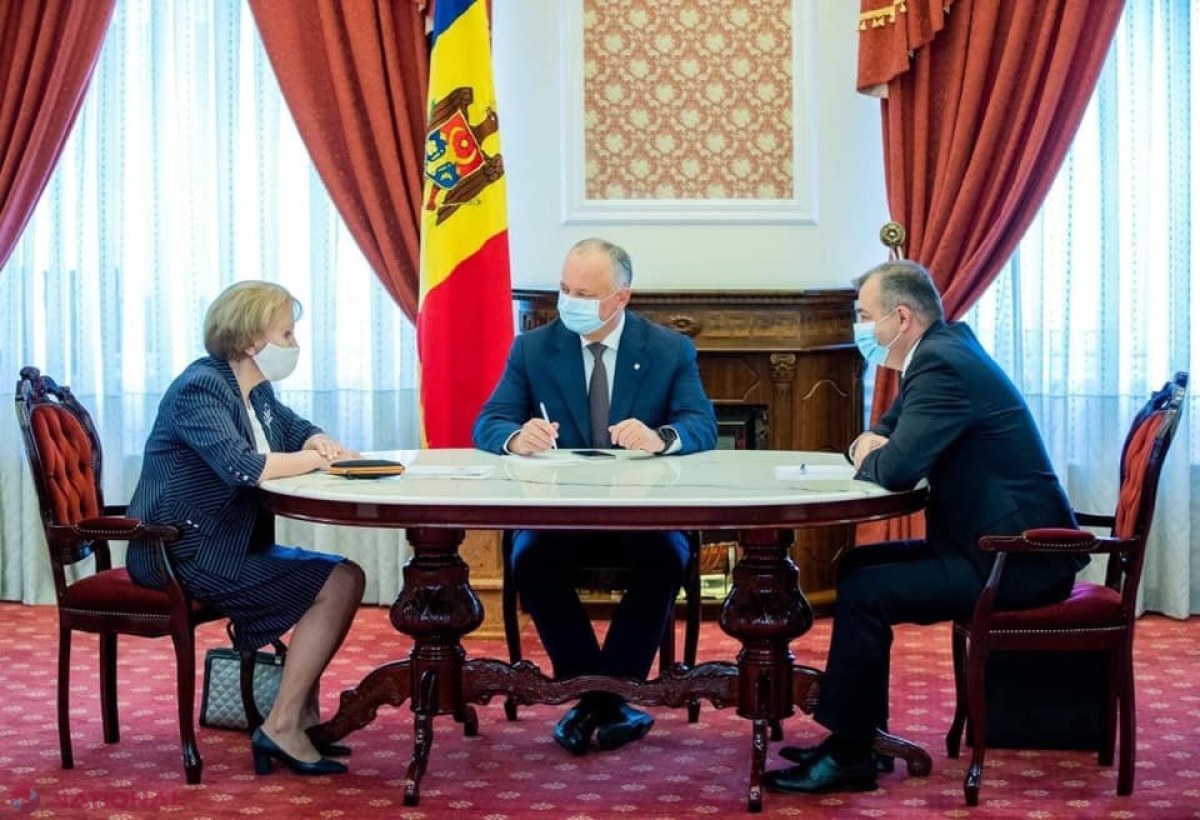 Igor Dodon ia DECIZII în privința alegerilor, deși și-a anunțat candidatura la PREZIDENȚIALE. Oficialul le arată din DEGET contracandidaților, prin intermediul lui Chicu: „Să nu FRAUDEZE alegerile prin insinuări că alegerile se fraudează”