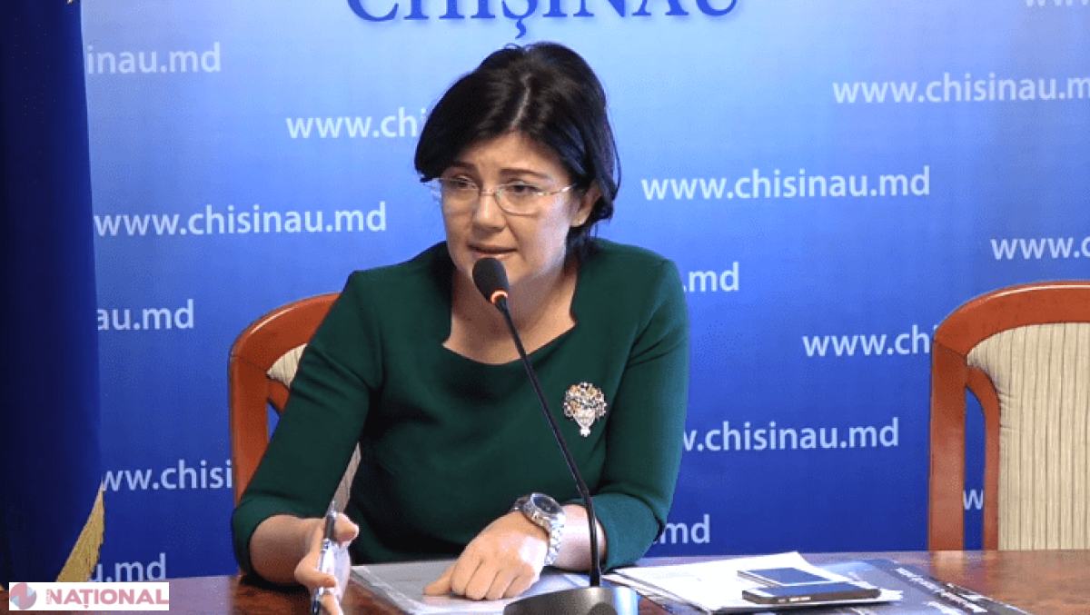 Silvia Radu își asumă „parțial” responsabilitatea pentru bradul tăiat ILEGAL: „Voi planta un brad de 1 500 de lei pentru a compensa această daună”