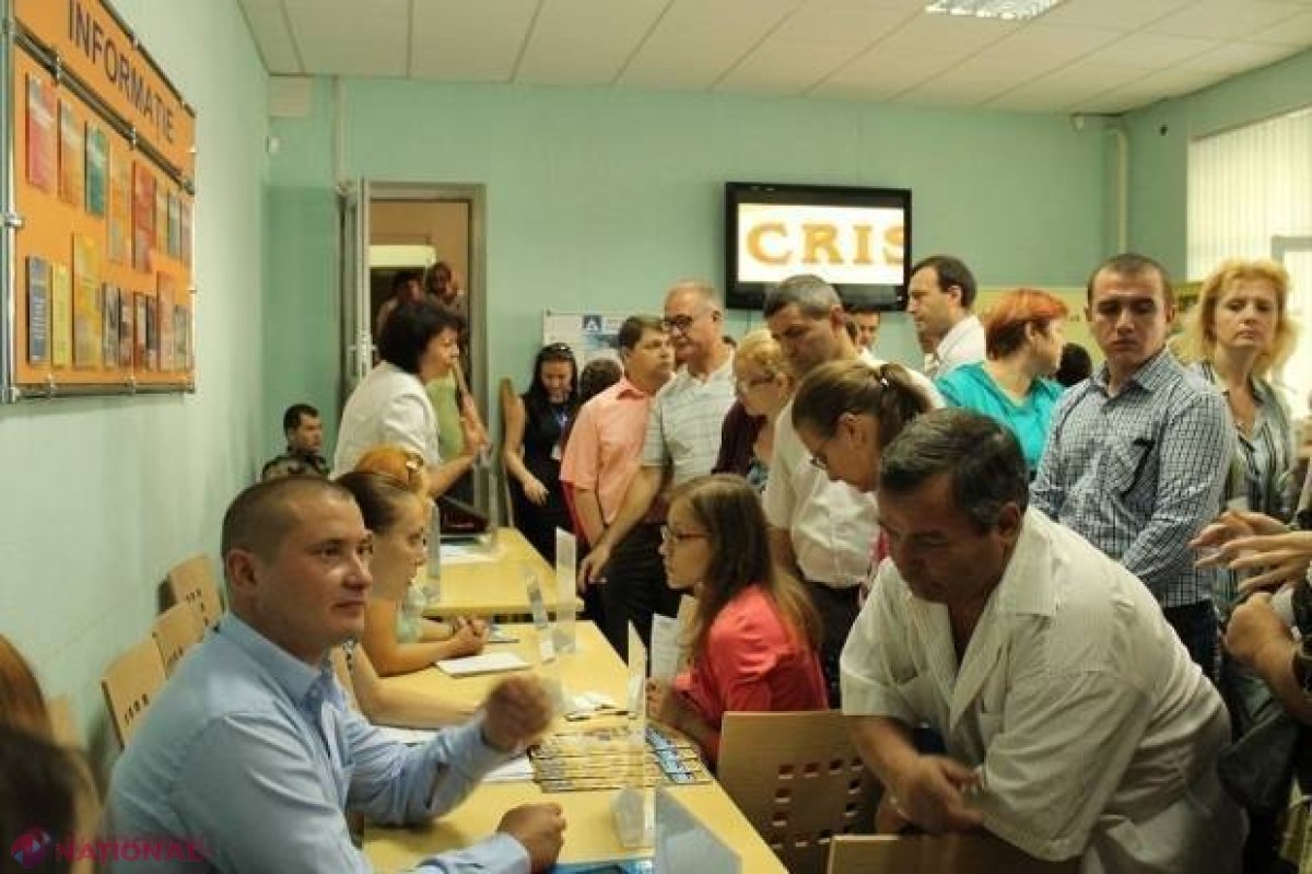 Cauți un loc de MUNCĂ? Zeci de companii din R. Moldova și România prezintă OFERTE