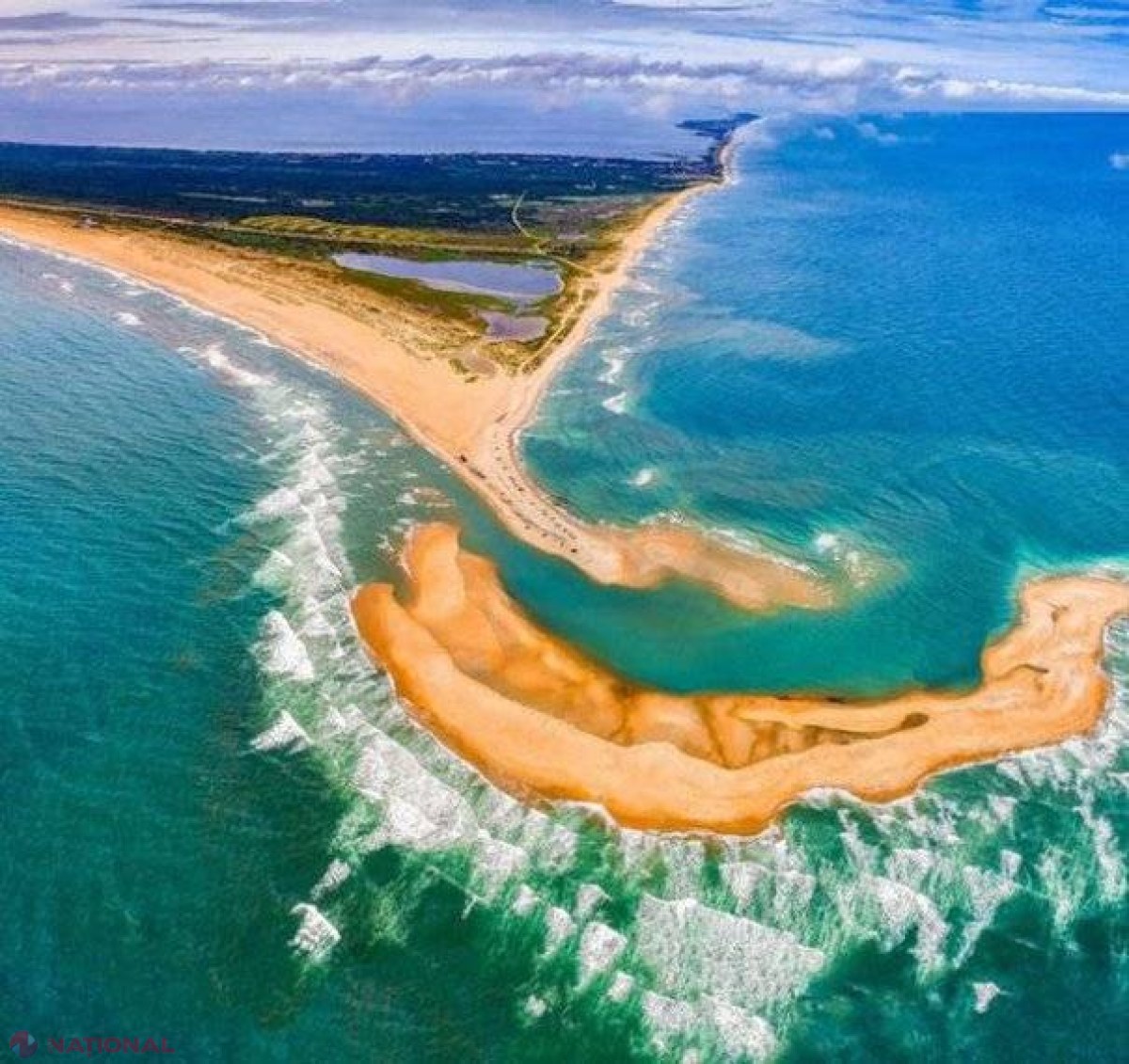 Apariţia misterioasă din Triunghiul Bermudelor. Localnicii şi turiştii avertizaţi să stea departe. Istoric: Nu am mai văzut aşa ceva până acum