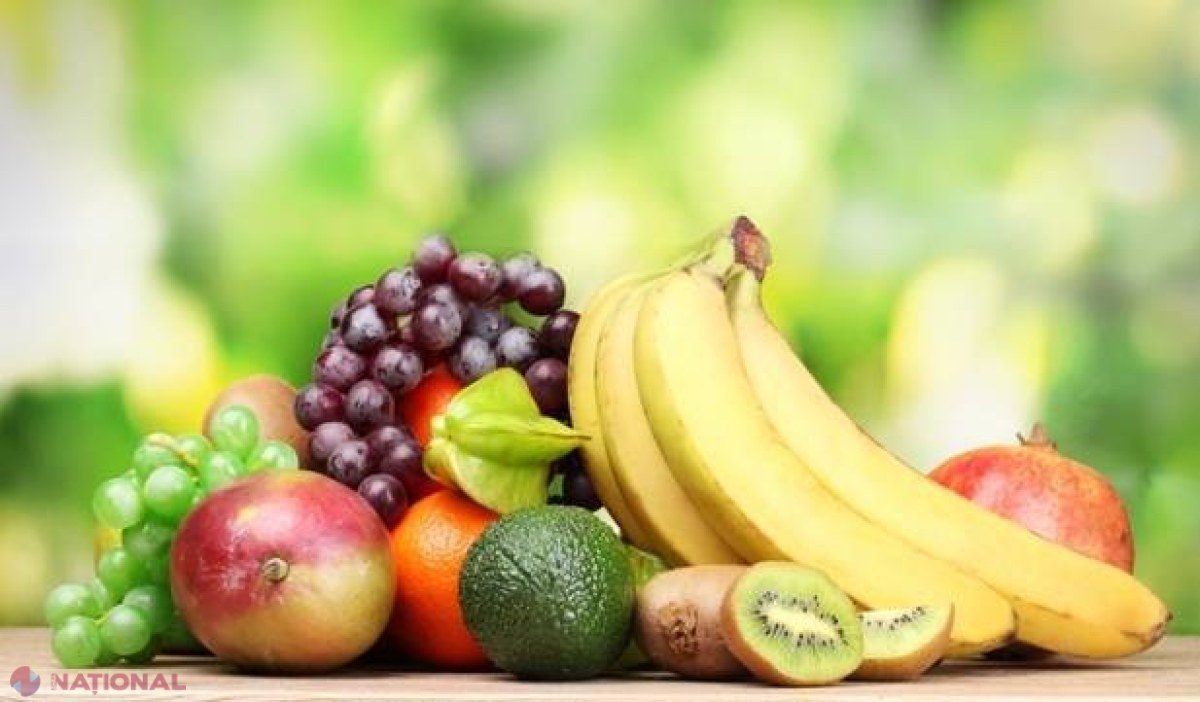 Așa arată copacul care face 40 de soiuri diferite de fructe