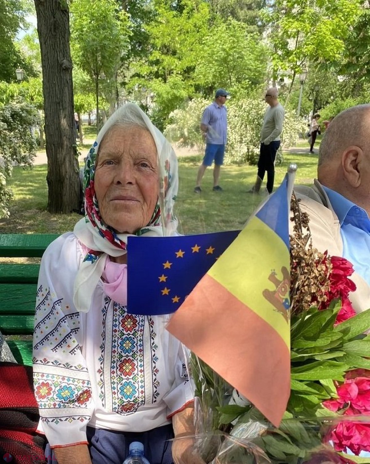 POZA ZILEI // Drăgana Agafia din Opaci, la 79 de ani în PMAN pentru a susține integrarea europeană a R. Moldova