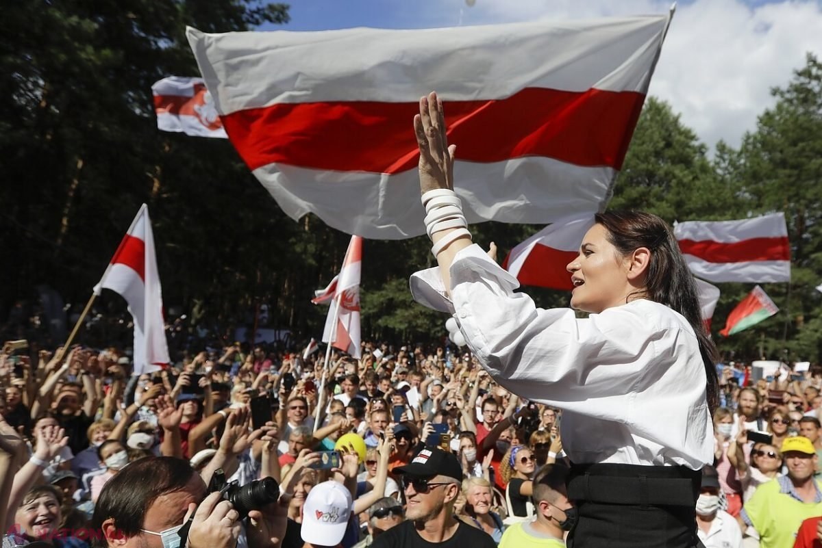 Svetlana Tikhanovskaia și soțul ei ar putea fi nominalizați la Premiul Nobel pentru Pace. Tusk: „Va fi un semnal puternic dacă UE va face această nominalizare”