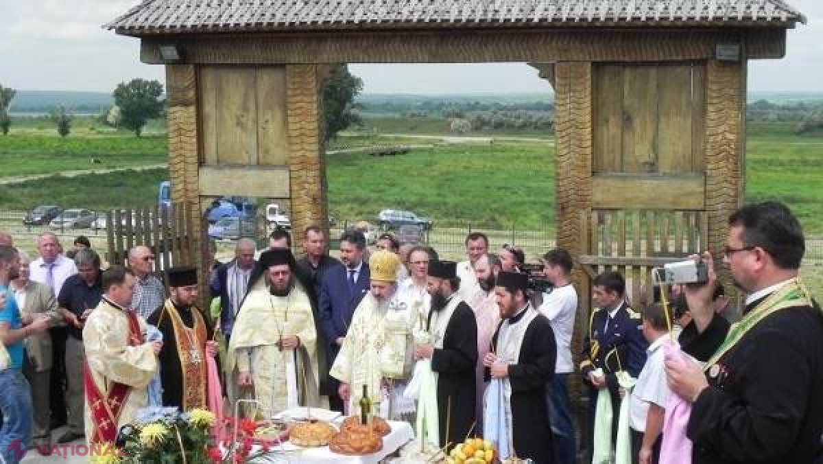 Ziua Eroilor, sărbătorită cu depuneri de flori și ceremonial religios