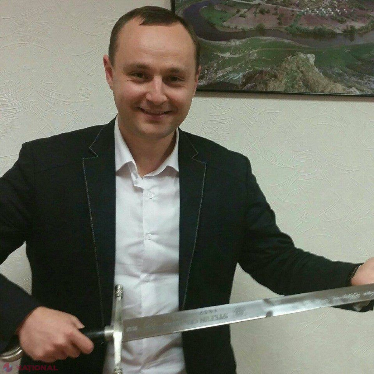 SOLICITARE pentru Klaus Iohannis: Un deputat din R. Moldova să fie declarat PERSONA NON GRATA în România!