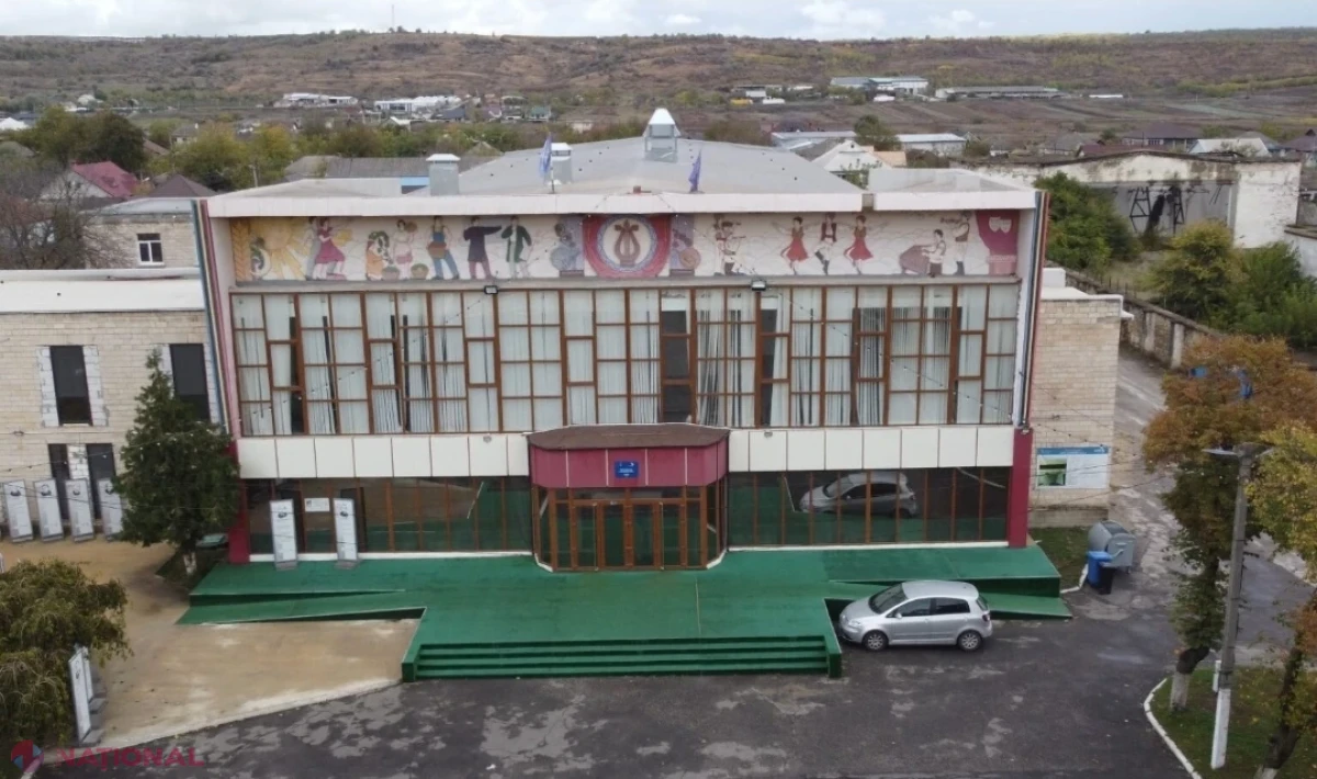 O nouă scenă pentru tinerii din Costești: Centrul Cultural își redeschide porțile cu ajutorul României