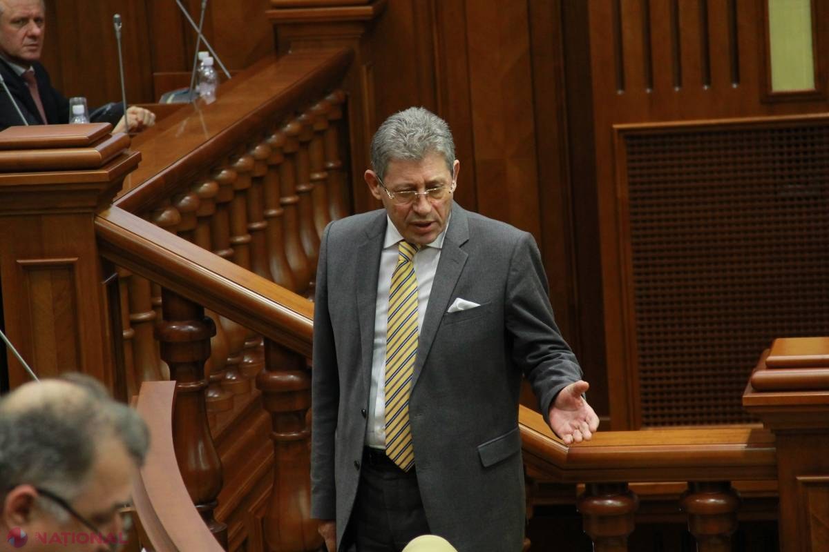 Ghimpu și-a PIERDUT CUMPĂTUL la ședința Parlamentului și l-a AMENINȚAT deschis pe Candu: „Nu vă jucați cu noi”