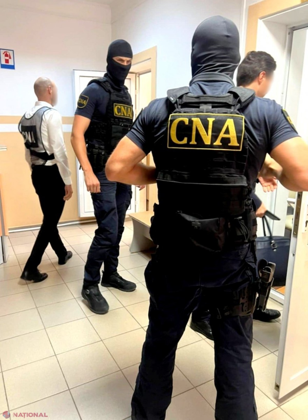 AUDIO // Taxe ILEGALE de până la 8 000 de lei, pentru perfectarea fișelor medicale personale. Două cadre medicale EXTORCAU sistematic mii de lei de la agenți economici și persoane fizice
