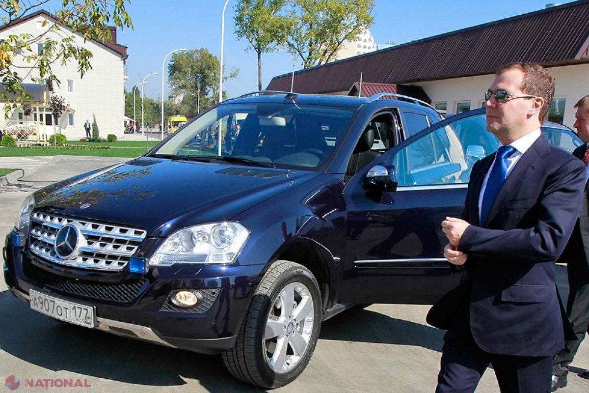 Vor circula doar cu automobile RUSEȘTI? Dmitri Medvedev AVERTIZEAZĂ Occidentul 
