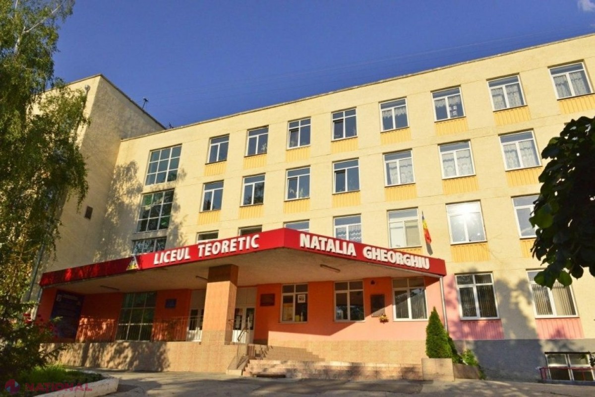 Elevii din Chișinău REVIN la durata obișnuită a unei ore academice - 45 de minute: Distanța fizică dintre elevi, MICȘORATĂ