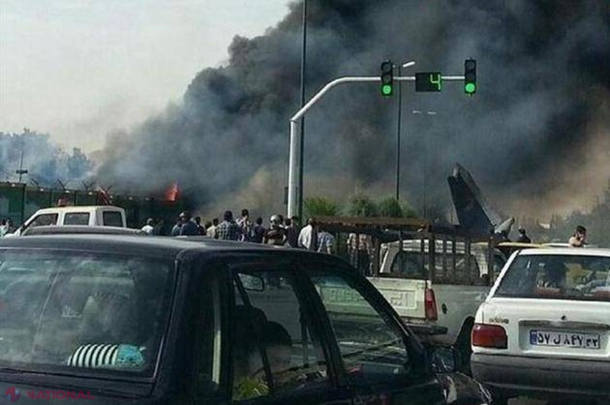 Un avion cu pasageri la bord S-A PRĂBUȘIT. 42 de oameni au MURIT