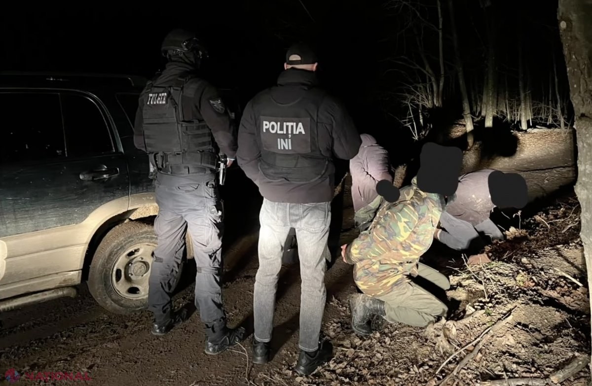 VIDEO // „Lupul paznic la oi”: Mai mulți angajați ai Rezervației naturale „Plaiul Fagului” au fost reținuți în timp ce vânau ilegal pe teritoriul protejat. Cel puțin trei mistreți au fost împușcați
