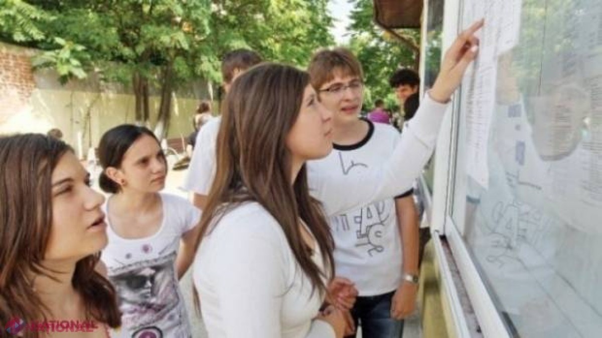 Raport final după Bacalaureat! Câte note de „10” au primit elevii. Vezi raioanele cu cele mai bune rezultate