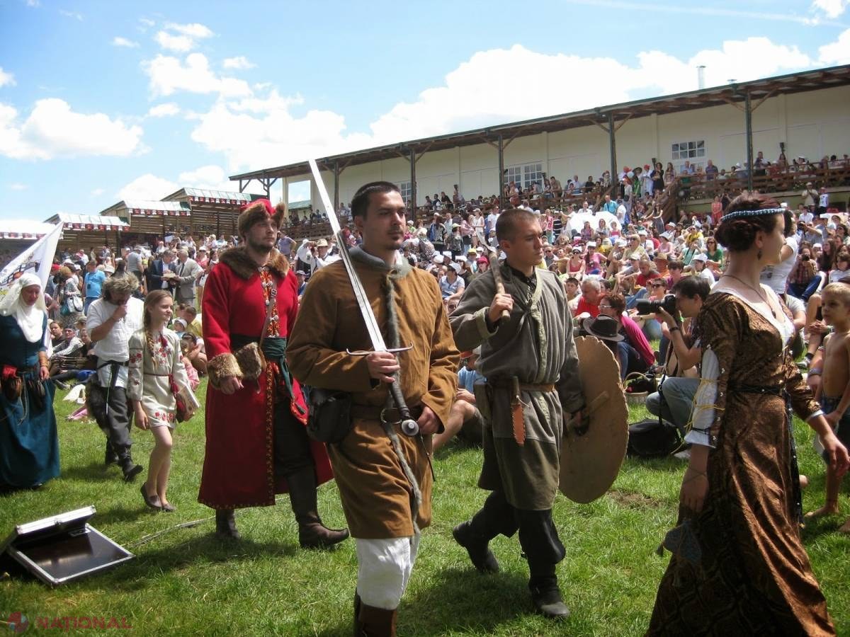 Primul Festival Medieval din Moldova a adunat 20 de mii de vizitatori