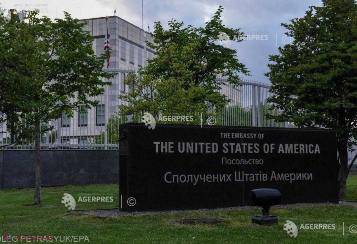 Ambasada SUA de la Kiev emite o nouă alertă de securitate şi le cere cetăţenilor americani să părăsească Ucraina