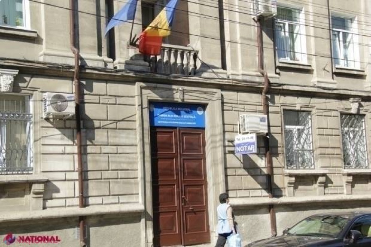 FOTO // Forțe importante de Poliție, mobilizate la CEC: „Ce se întâmplă la noi? Examinăm în stare de asediu sau război?”