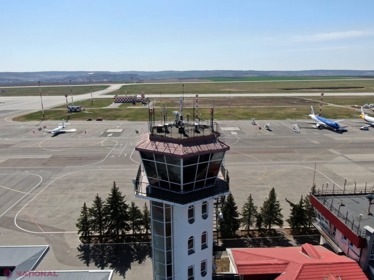 Șeful unei întreprinderi de stat s-a PREMIAT pe sine cu 360 000 de lei: „Asta se întâmpla în timp ce întreprinderea era grav afectată de PANDEMIE, avioanele nu zburau, iar angajații se îmbolnăveau unul după altul de COVID-19”