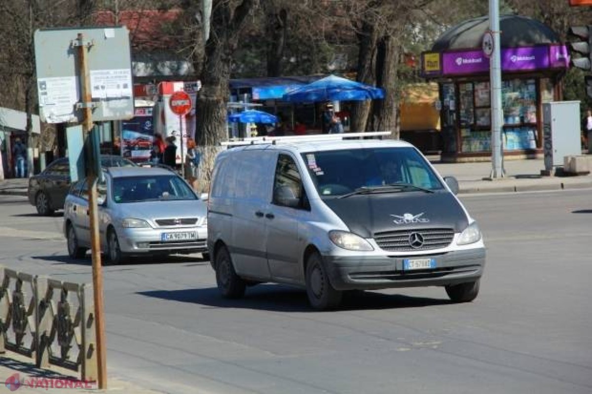 NOUTATE // Șoferii ar putea procura VINIETELE în orice stație PECO. Serviciul Vamal va fi lipsit de dreptul de a le vinde?