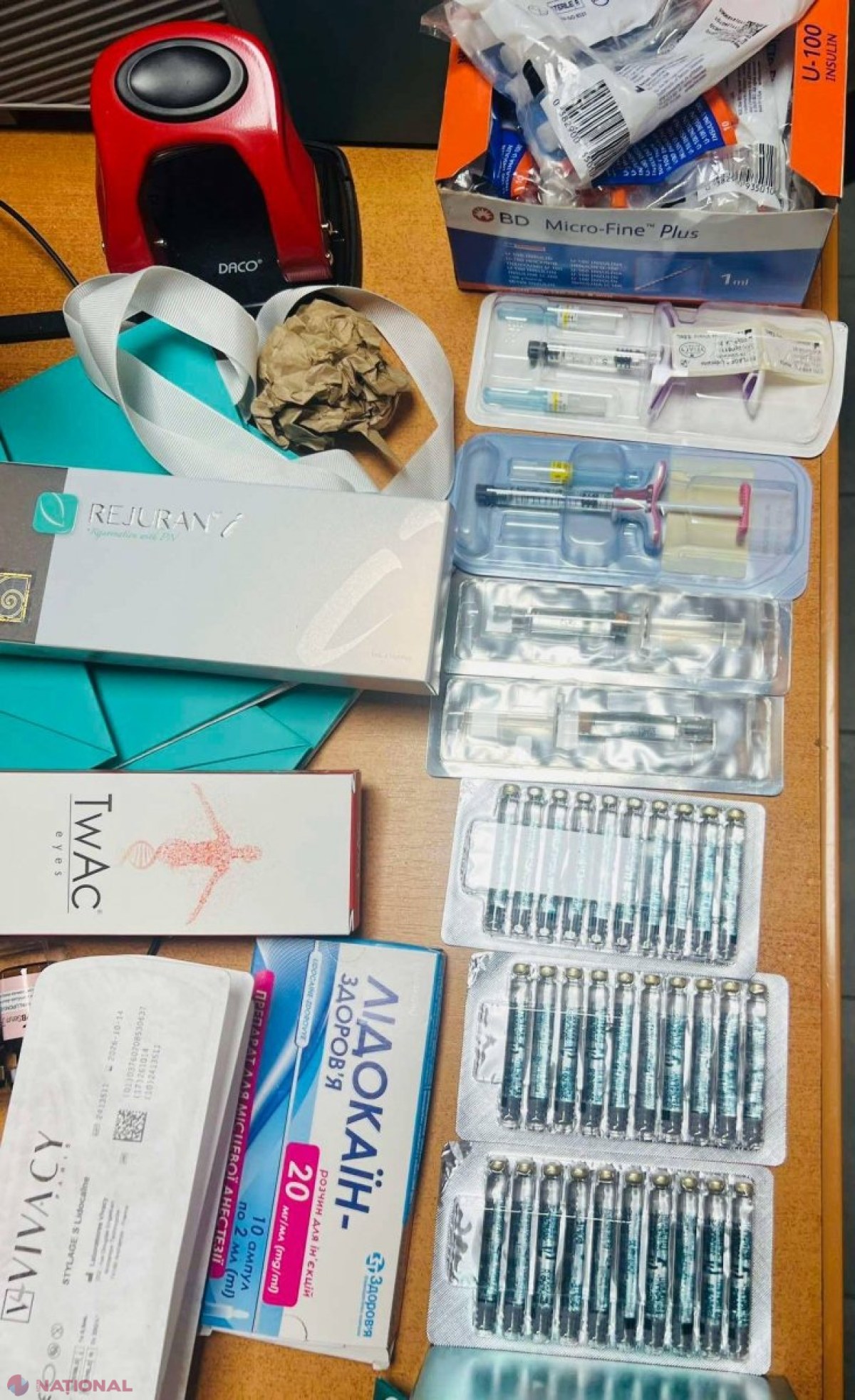 Cu produse cosmetice și injectabile în geantă, tăinuite la frontieră: Cine a încercat să aducă produsele ilegal în R. Moldova