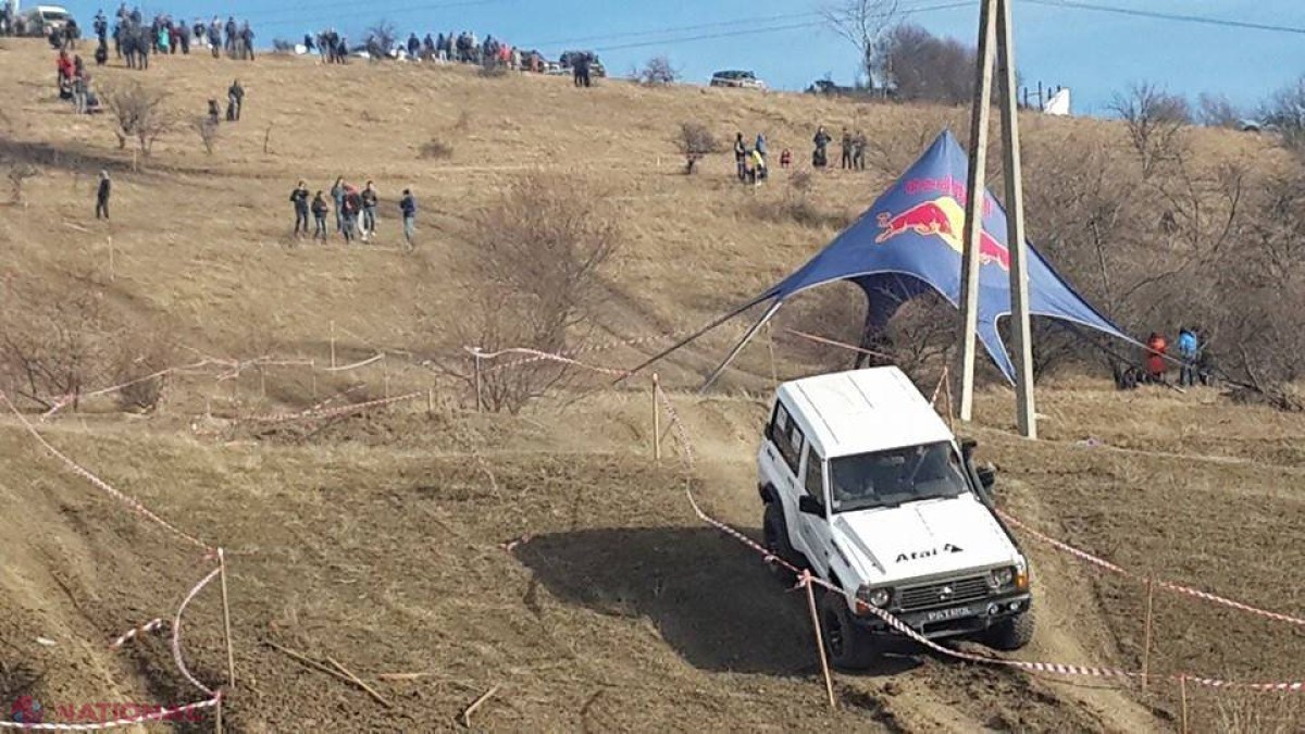 SHOW de zile mari la Făgureni! ZECI de Jeep-uri şi-au măsurat puterea motoarelor