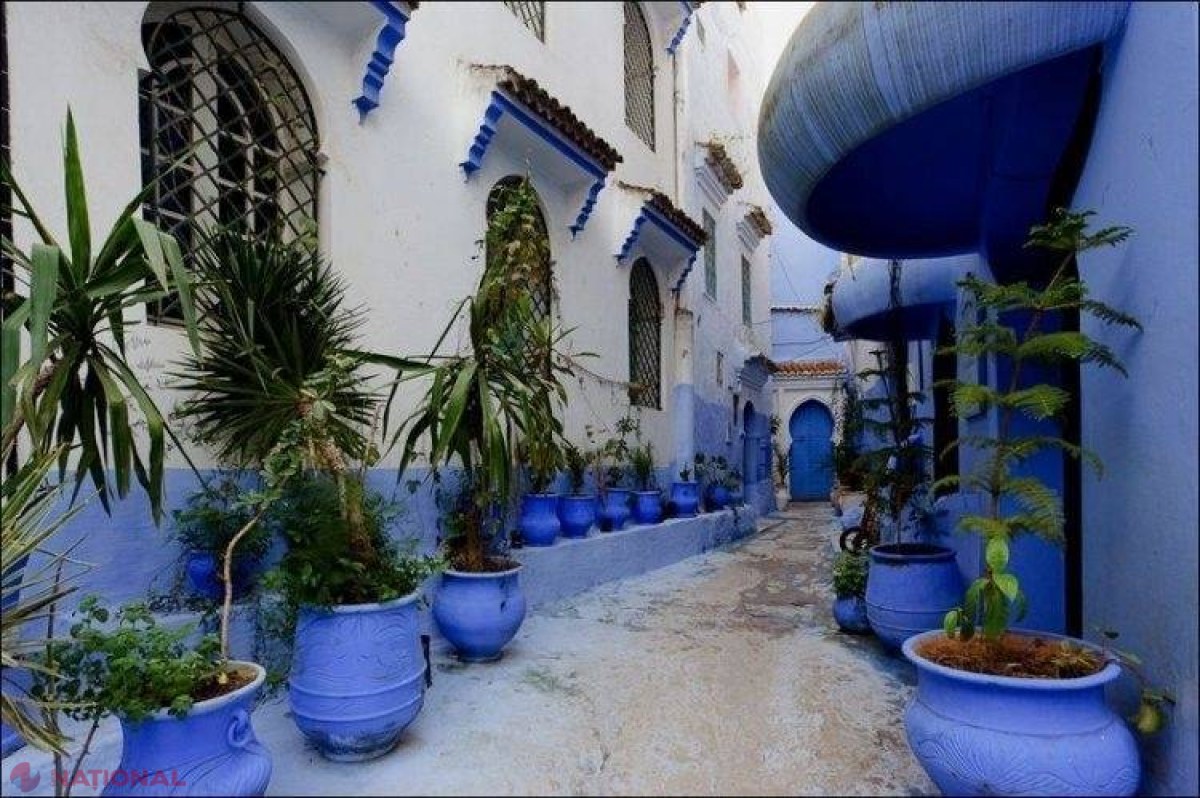 IMAGINI fascinante // Oraşul în care totul este de un albastru infinit