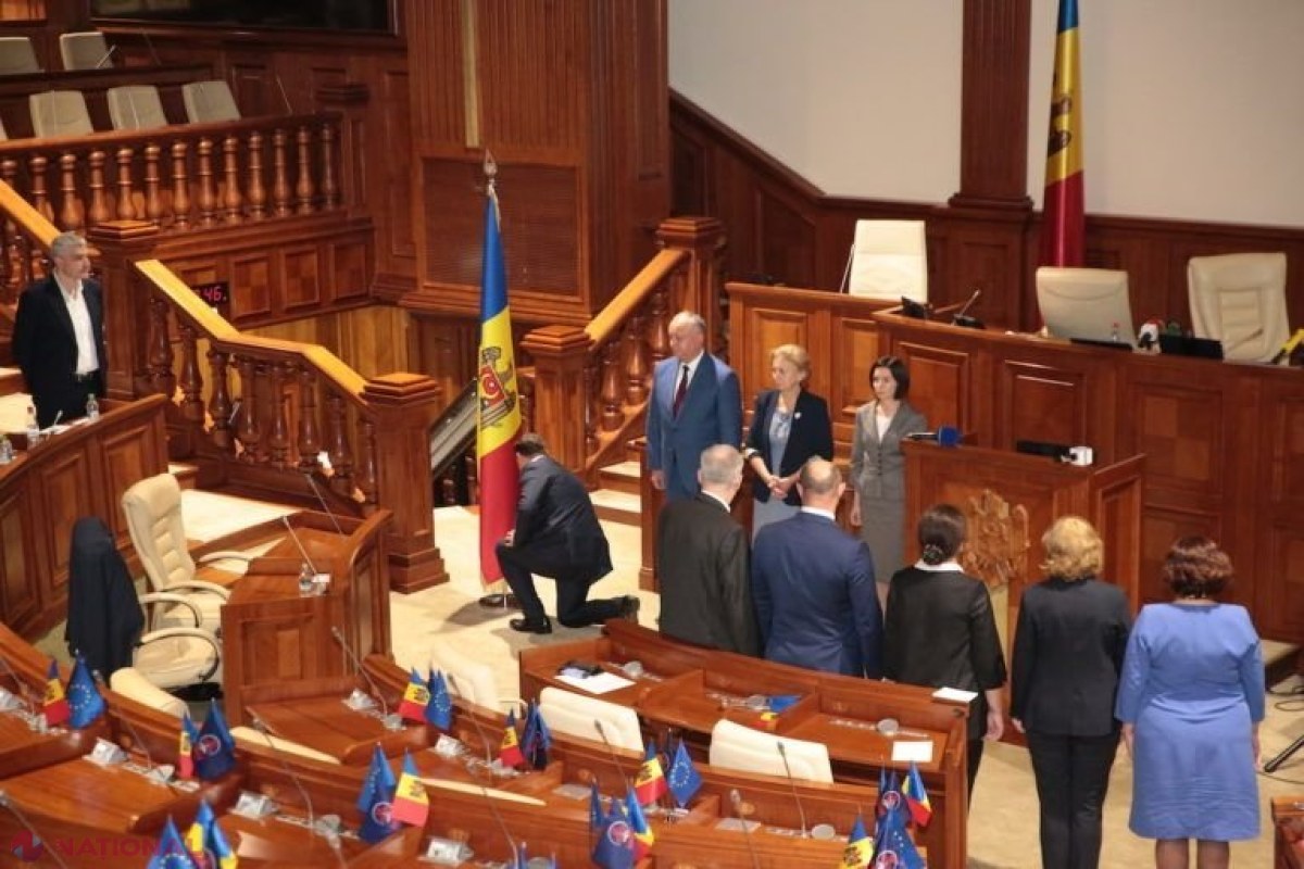 Cât timp va dura coaliția ACUM - PSRM? Notele cetățenilor