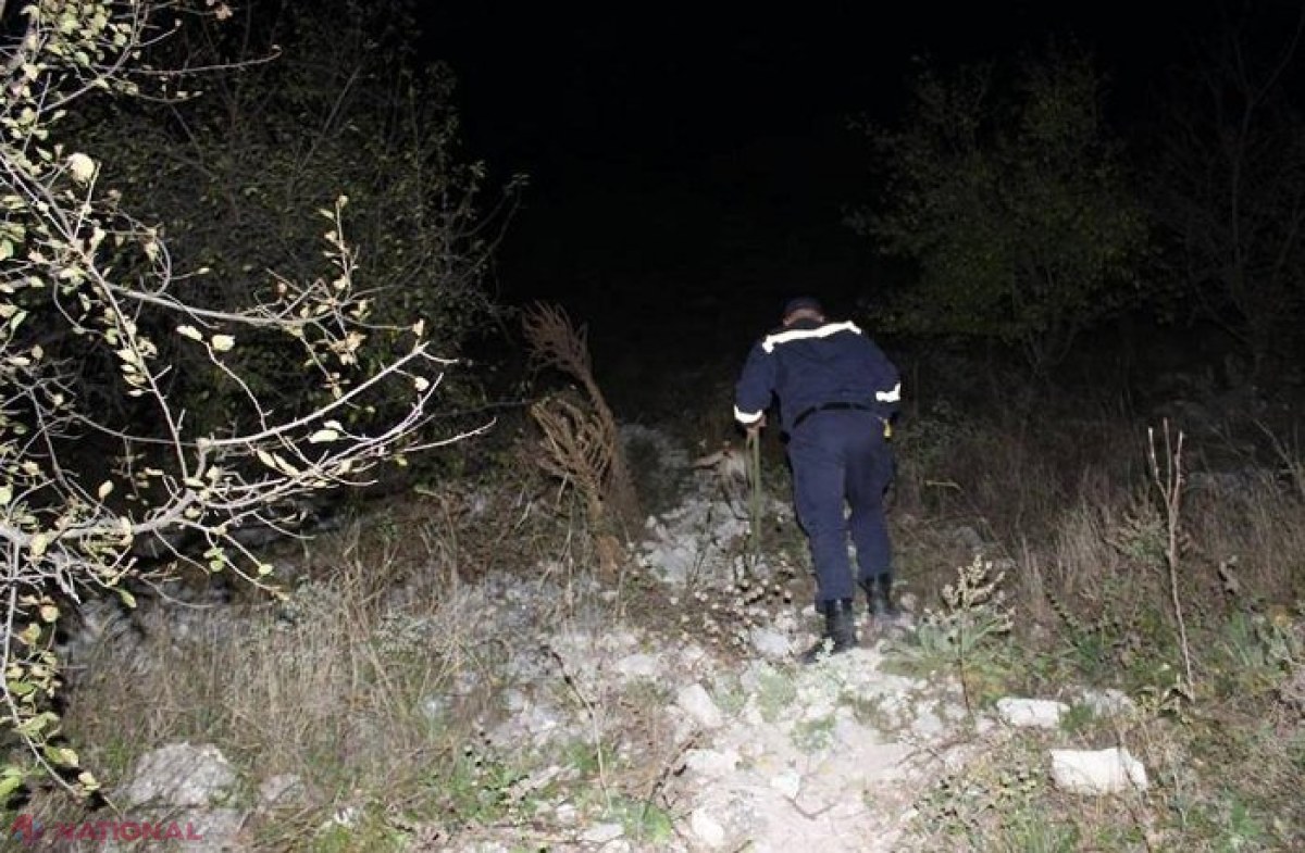 Au plecat de acasă să-și facă o colibă în pădure și s-au rătăcit: Doi copii din Șoldănești, SALVAȚI după o noapte petrecută în sălbăticie
