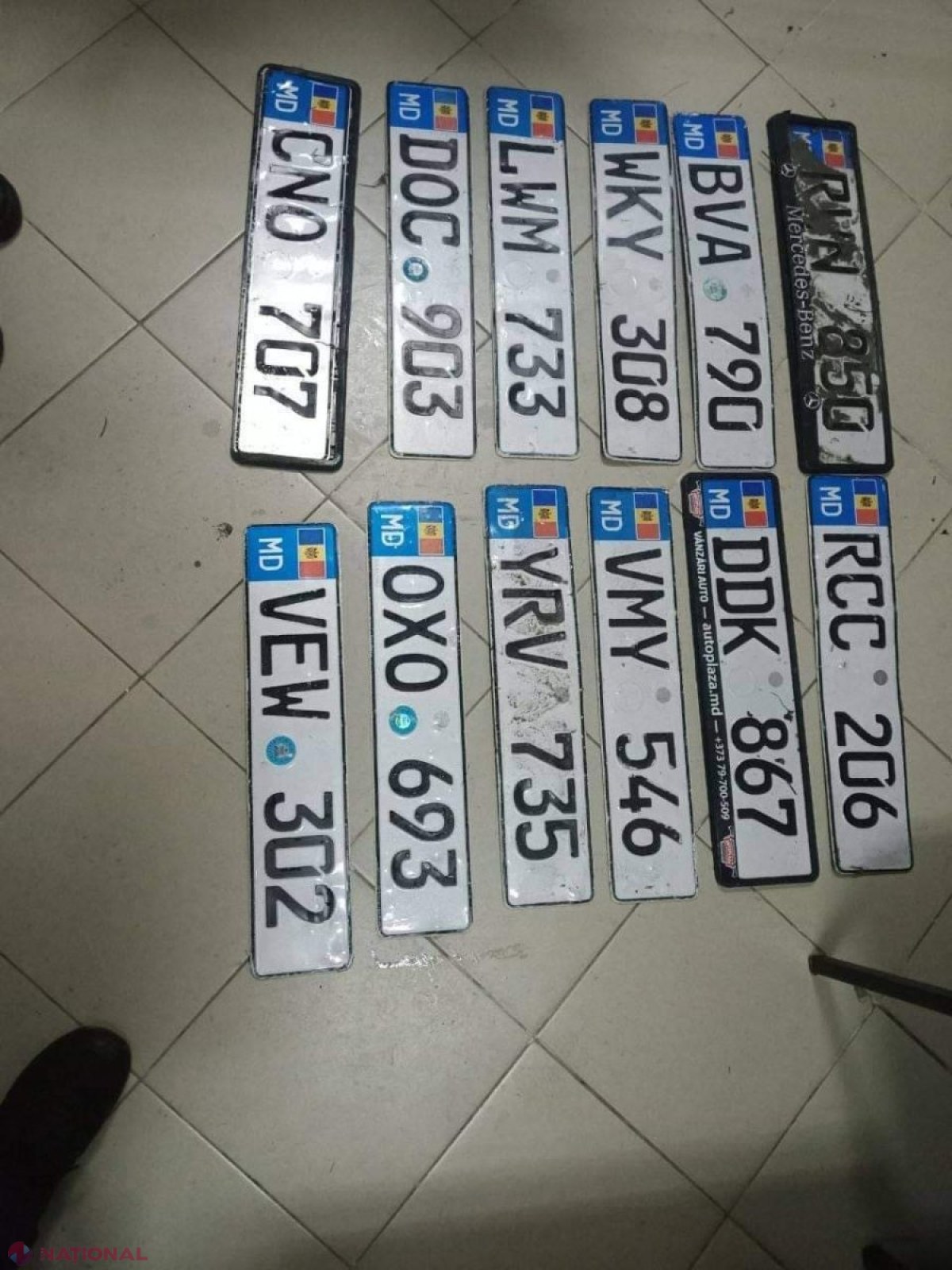 Ploile puternice de sâmbătă au lăsat numeroase mașini fără plăcuțele cu numere de înmatriculare: De unde le pot ridica șoferii