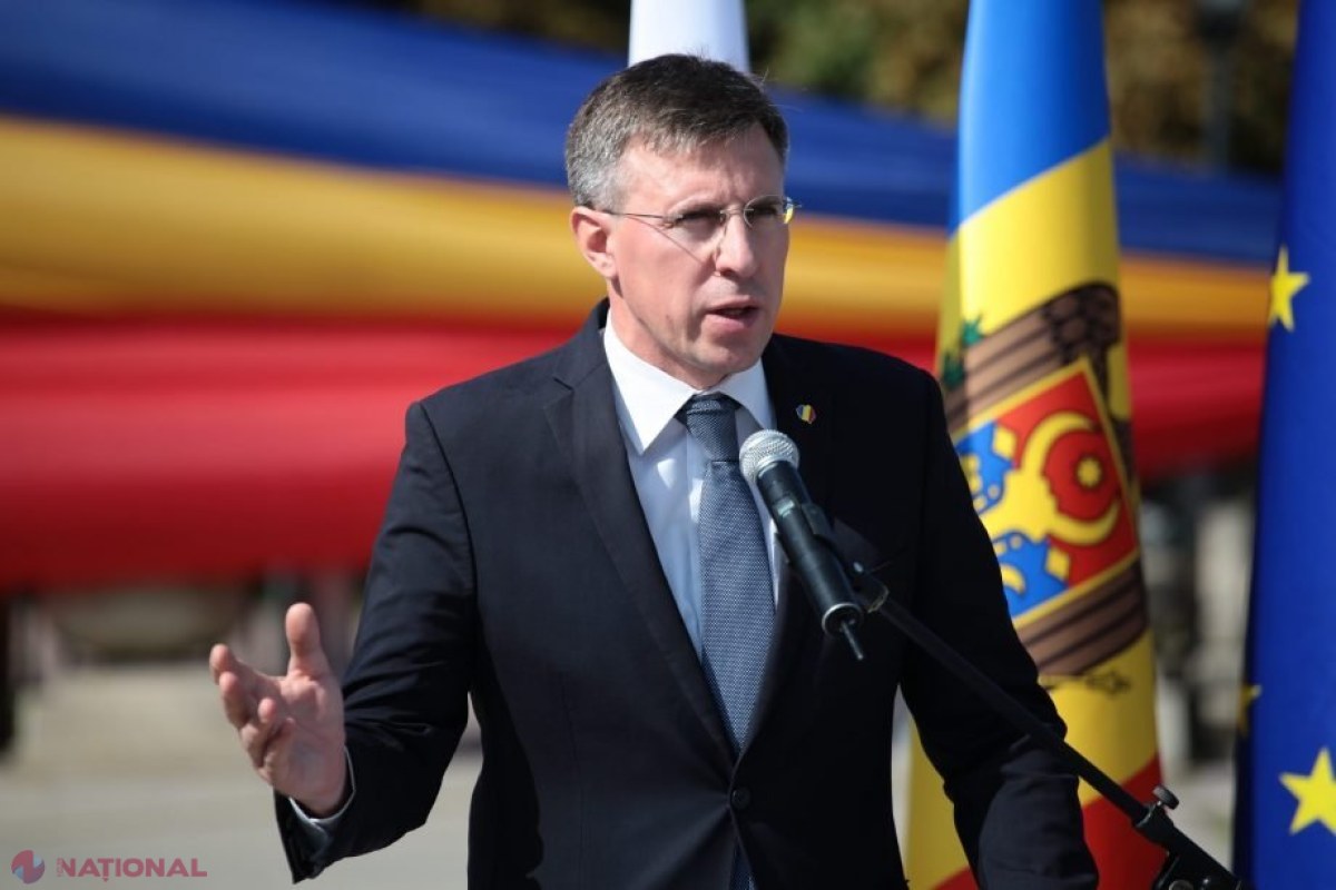 VIDEO // Cu LACRIMI în ochi, Chirtoacă îi îndeamnă pe colegii săi din PL să voteze cu PAS la alegerile de duminică: „Având în vedere circumstanțele actuale nu aș vrea să distrugem și următorii 25 de ani din istoria noastră prin alegeri greșite”