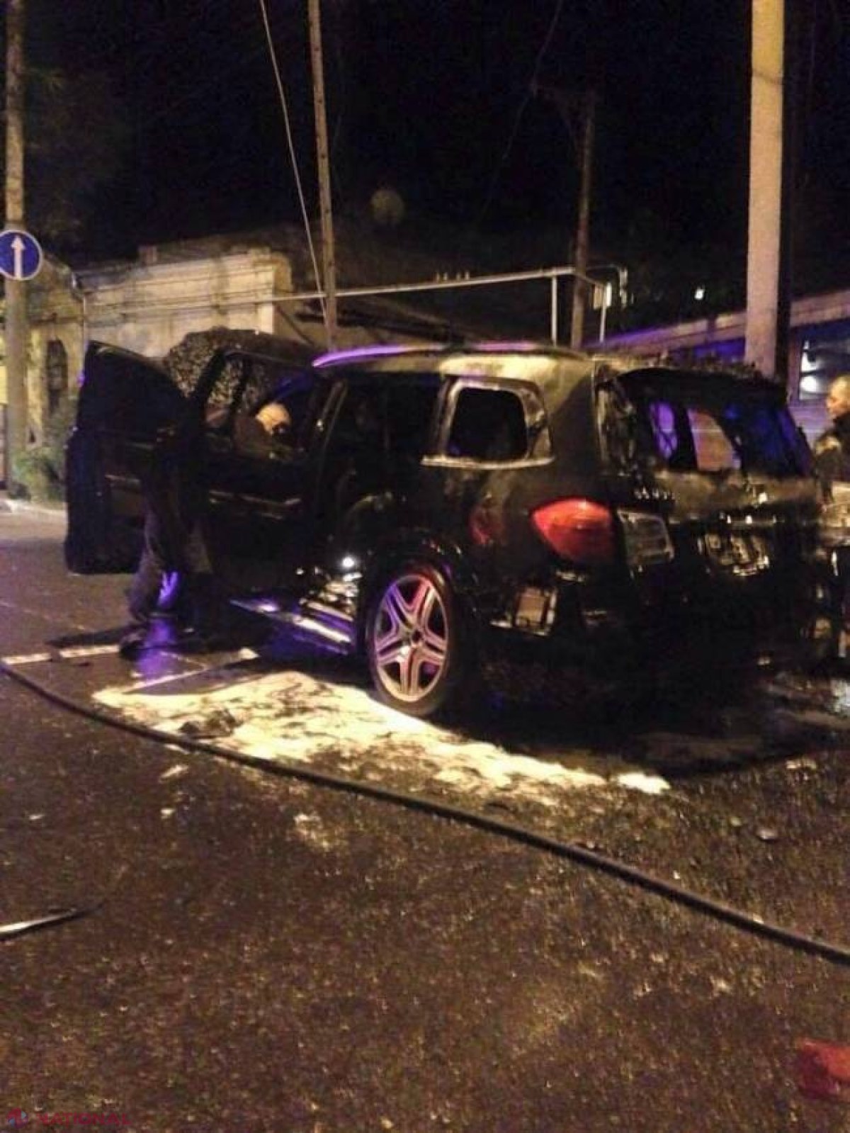 EXCLUSIV // Cine este proprietarul „Mercedes”-ului EXPLODAT în noaptea de vineri spre sâmbătă la Chișinău 