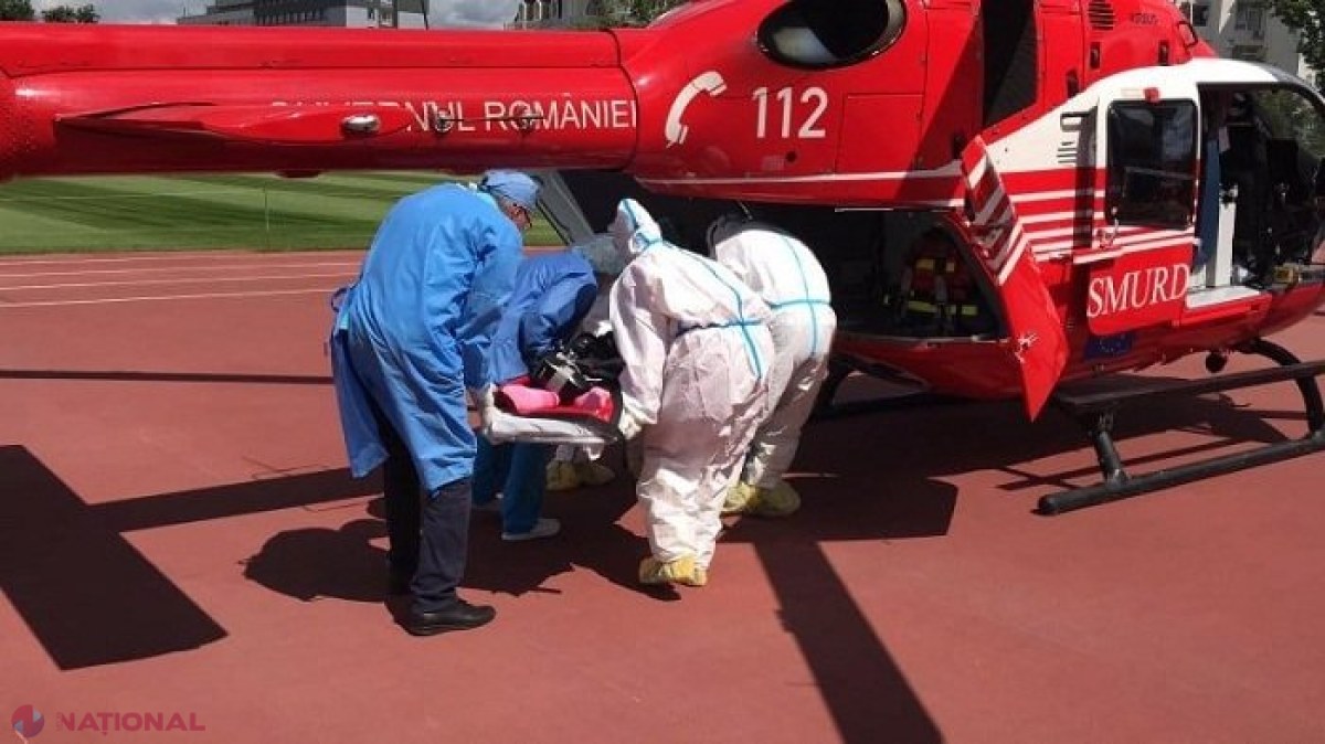 FOTO // O tânără de 27 de ani, transportată de către un echipaj SMURD din România de la Chișinău la București: Va fi supusă intervențiilor chirurgicale la Institutul Clinic Fundeni