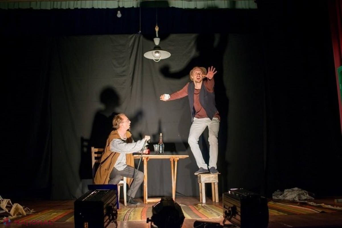 Caravana „Teatrul pe Roți”, sprijinită de ICR Chișinău: Comedia „Cuiul lui Pepelea” după Vasile Alecsandri ajunge la Horești, Ialoveni