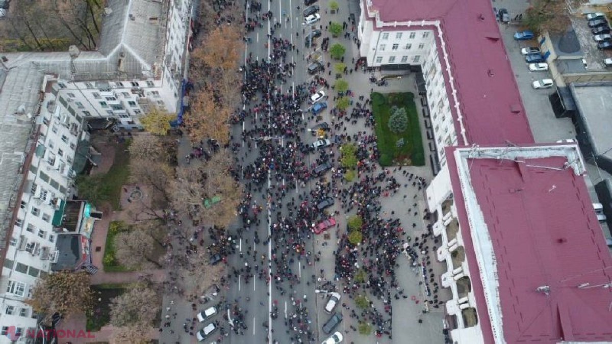 Protestul organizat de Partidul „ȘOR” în centrul capitalei se va lăsa cu AMENZI. Poliția a numărat 3 000 de participanți, deși organizatorii vorbesc de 50 000 de protestatari