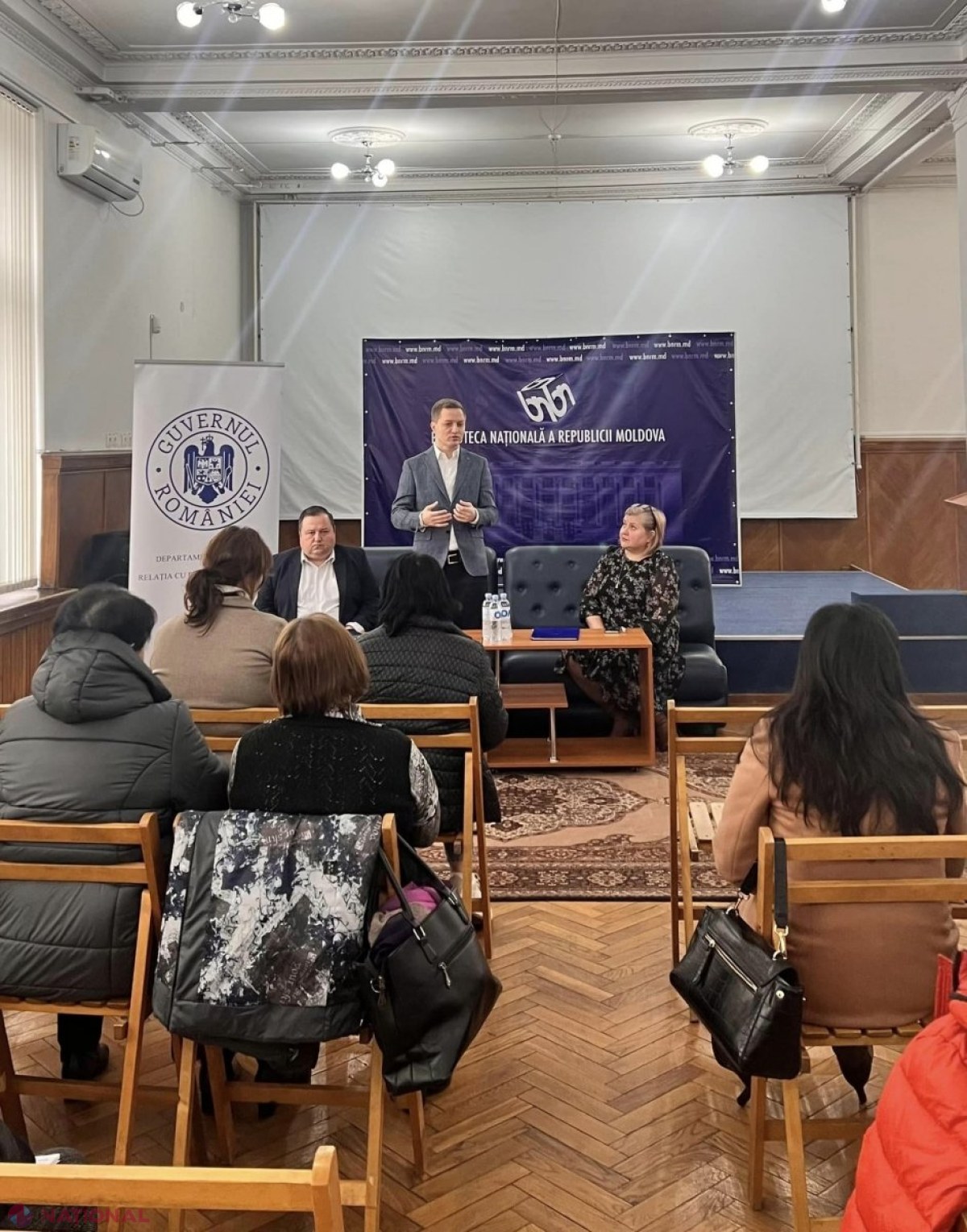 DRRM intenționează să doteze bibliotecile din R. Moldova cu cărți în format fizic și digital. Adrian Dupu: „Fondul de carte în limba ROMÂNĂ al bibliotecilor din R. Moldova este insuficient, iar cel existent este în mare parte învechit”