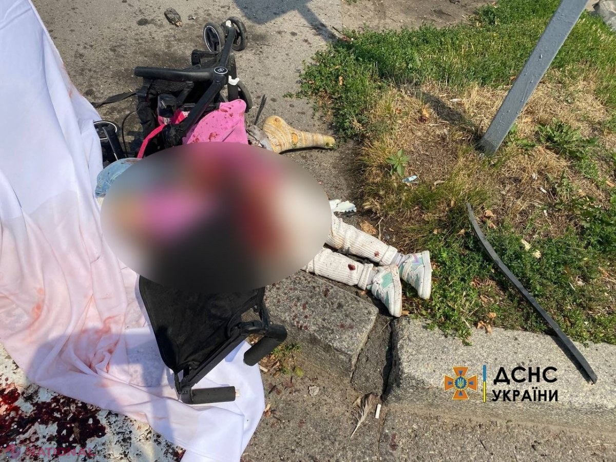 UPDATE, VIDEO // 21 de MORȚI, inclusiv TREI copii; Rușii au atacat cu RACHETE centrul orașului Vinnița. Președintele Zelenski anunță mai mulți MORȚI și răniți, inclusiv copii. „Este un act TERORIST din partea Rusiei. Sunt NEOAMENI, o țară de ucigași”