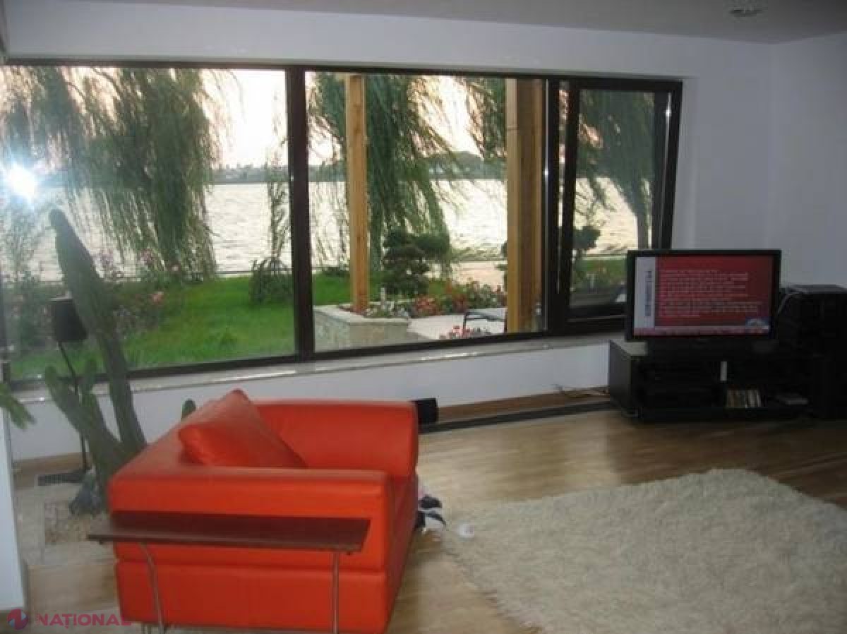 FOTO // Cum arată CASA primarului din centrul staţiunii Mamaia!