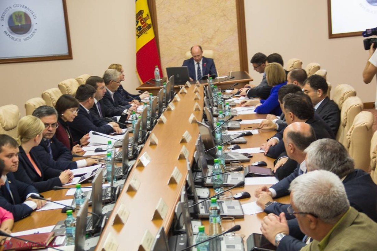 Discuții APRINSE în Guvern. Streleț: „POLEMICILE să le purtați înainte de ședință”