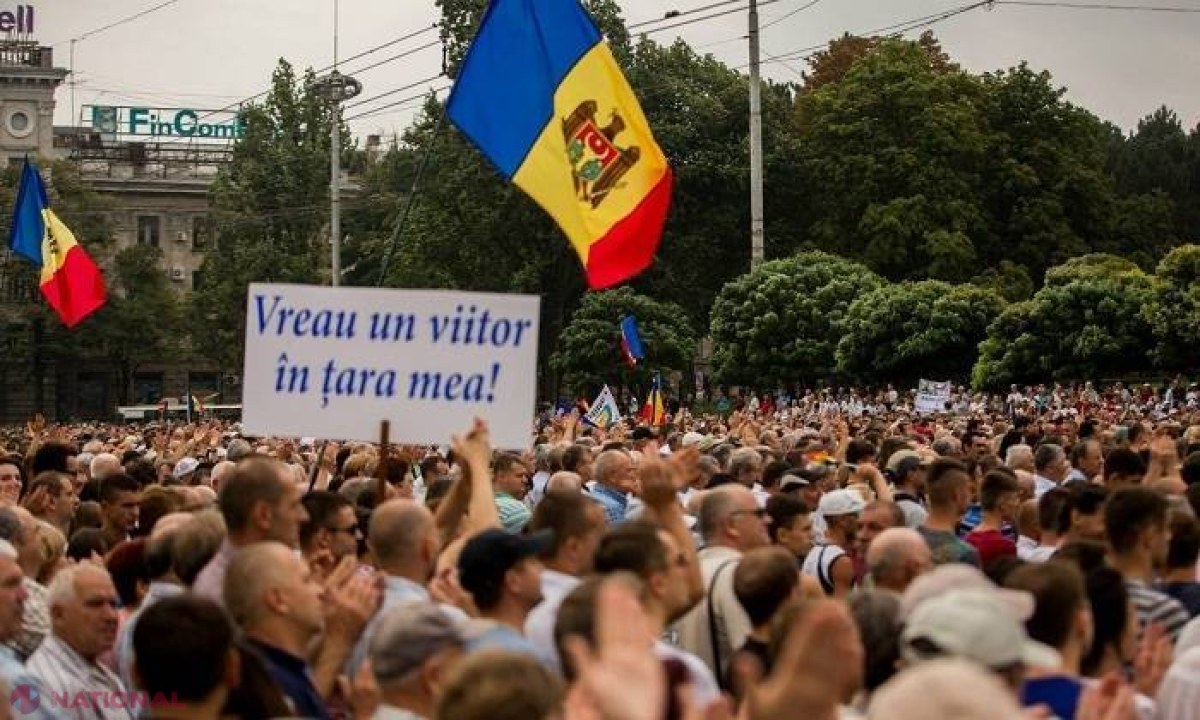 Moldovenii REVIN acasă din străinătate și se înregistrează ca ȘOMERI