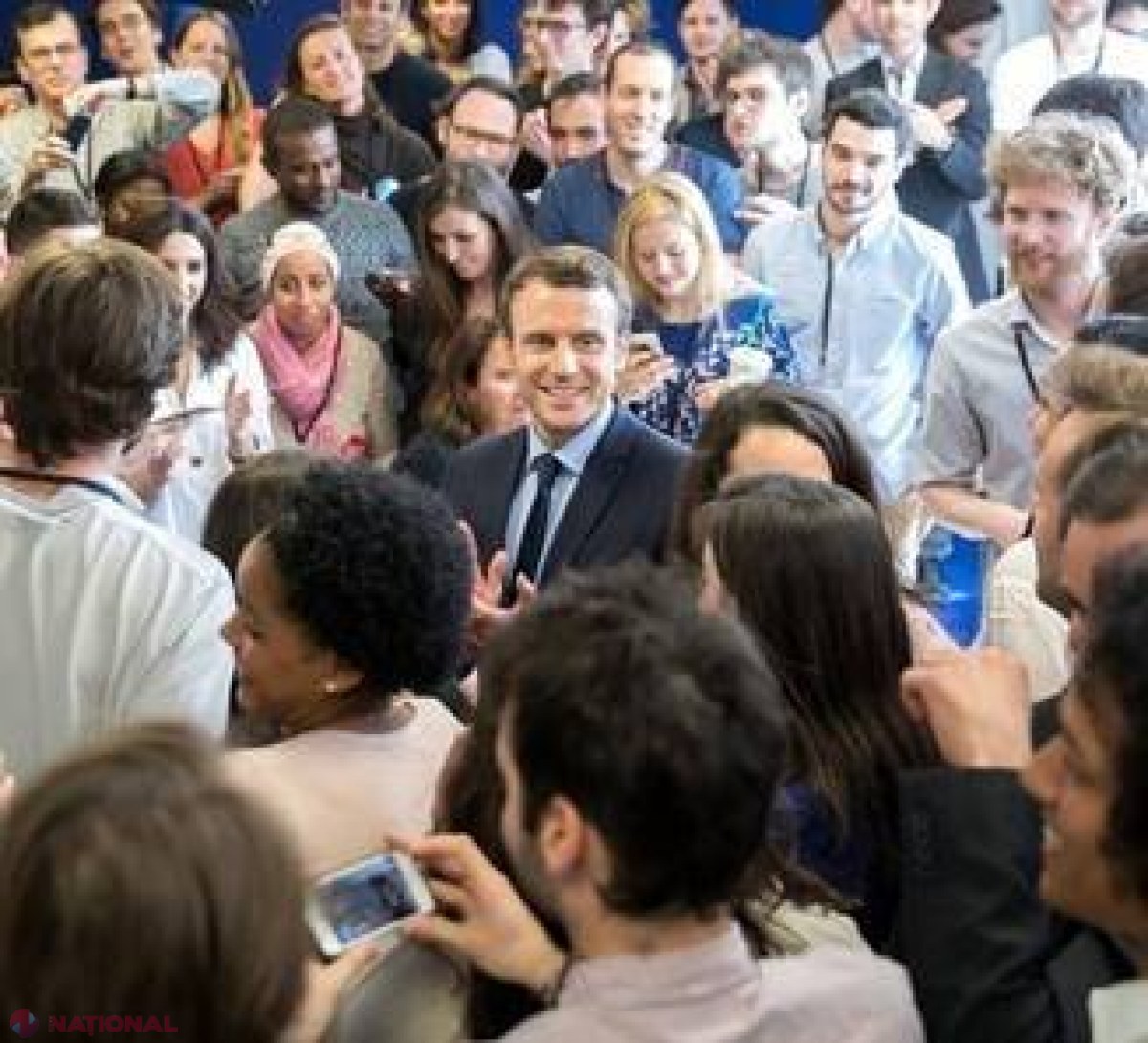 Franţa are tendinţa ca, o dată la 100 de ani, să treacă printr-un acces REVOLUŢIONAR 