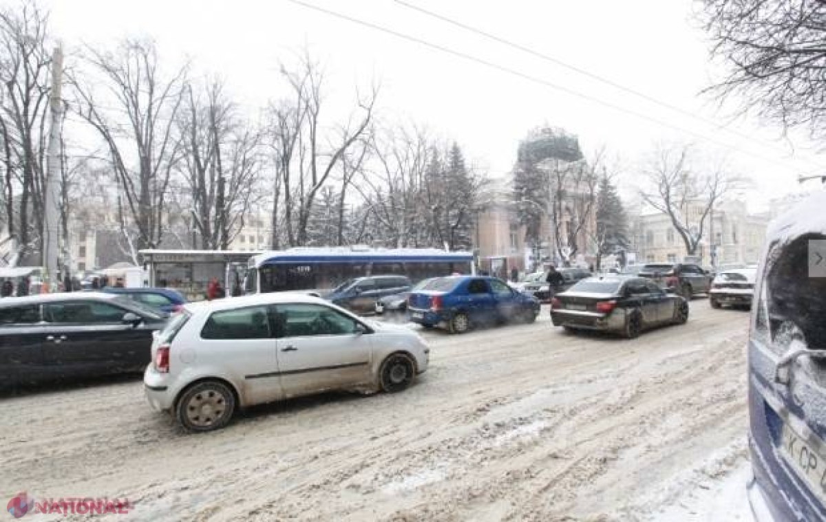 METEO // Weekend POSOMORÂT. Cu ce temperaturi va debuta săptămâna viitoare când REVIN ninsorile puternice