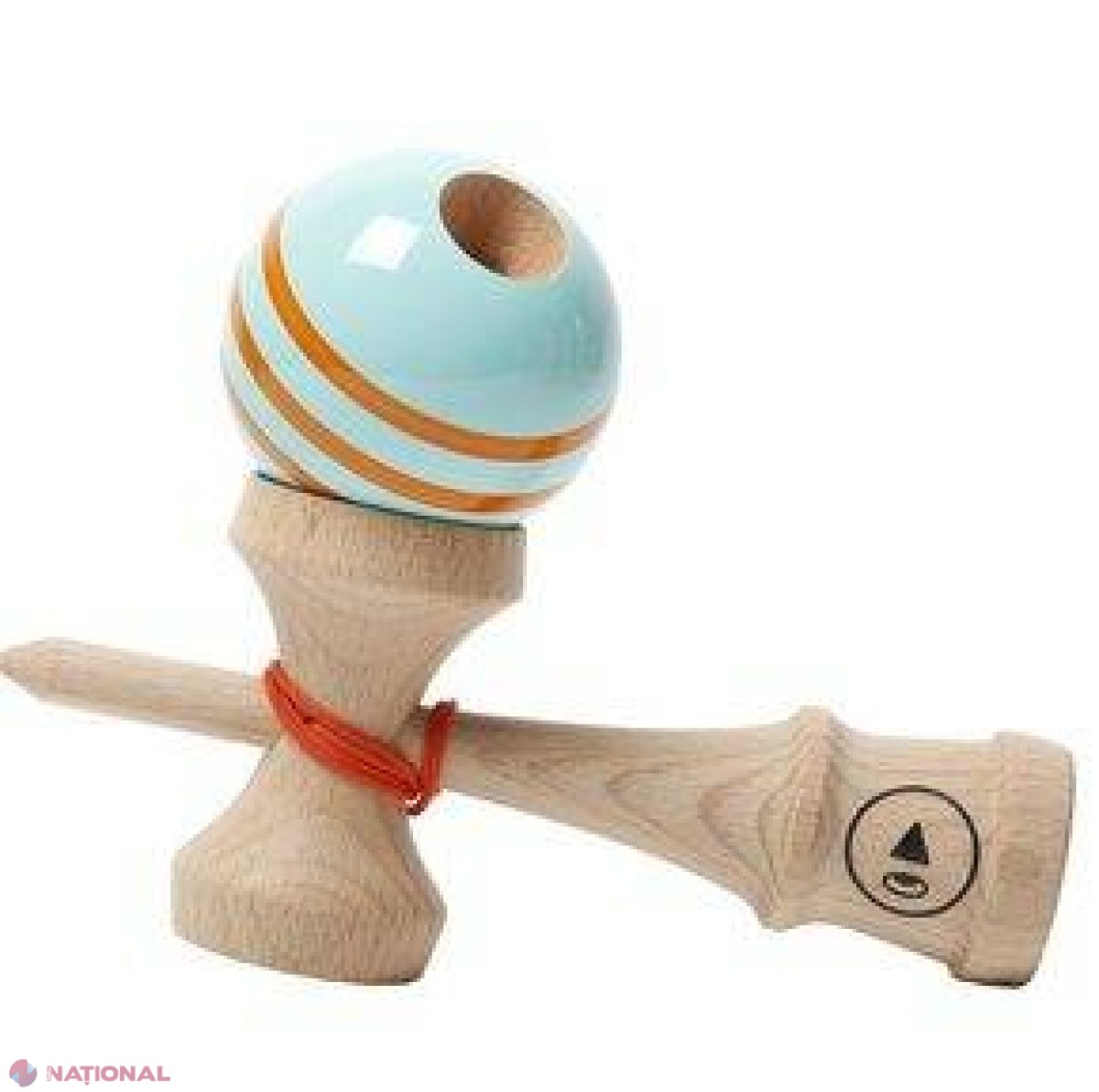 Jocul KENDAMA: ce este, de ce face BINE la sănătatea copilului şi cum se joacă