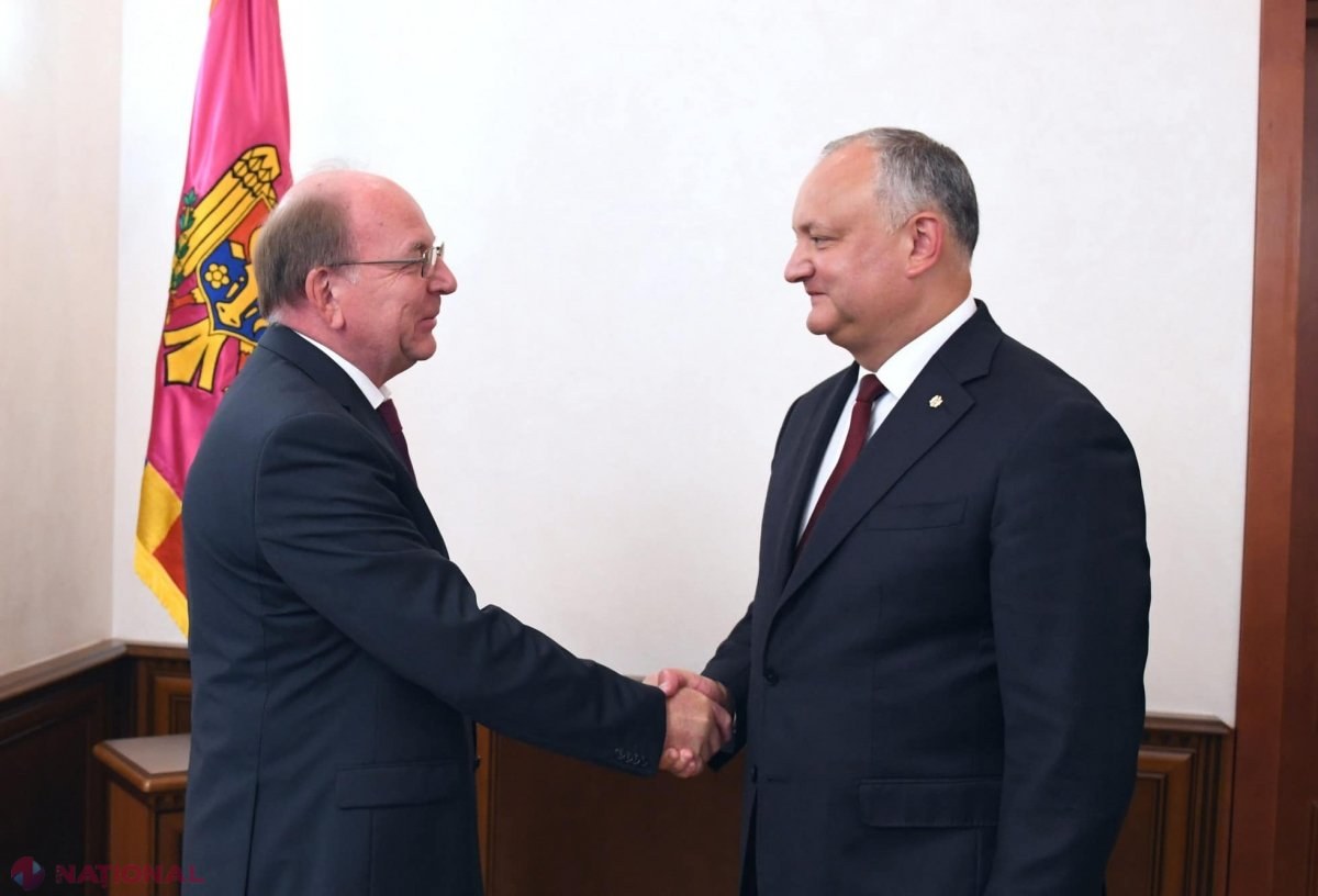 Putin l-a invitat pe Dodon la parada de 9 mai 2020 de la Moscova pentru a sărbători „cea de-a 75-a aniversare a victoriei în marele război pentru apărarea patriei”