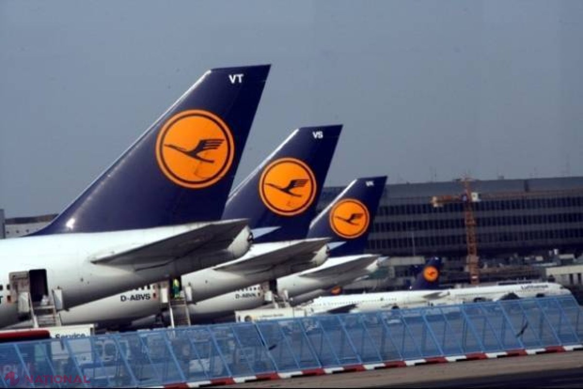 O companie aeriană SCUMPEȘTE biletele la avion