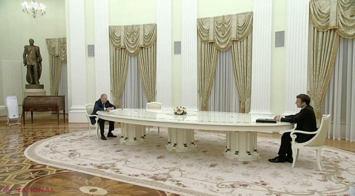 „ROCAIL” // Ce legătură are cu R. Moldova COVORUL de la întâlnirea președinților Vladimir Putin și Emmanuel Macron? Răspunsul „Floare-Carpet” SA